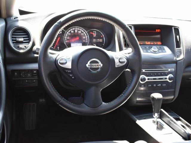 3881-nissan-maxima-2013-16113