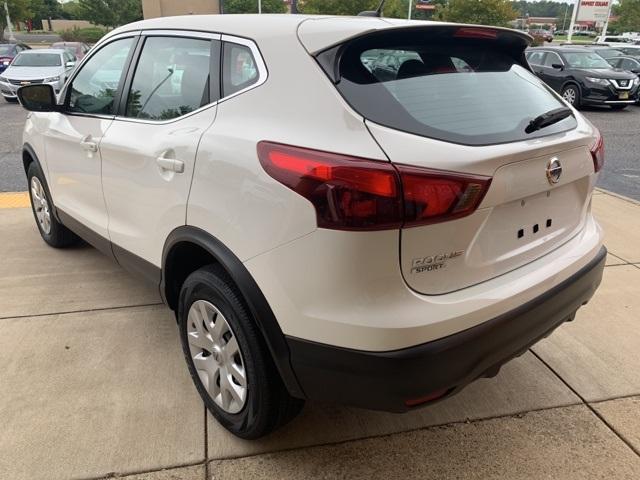 38841-nissan-roguesport-2018-fwd
