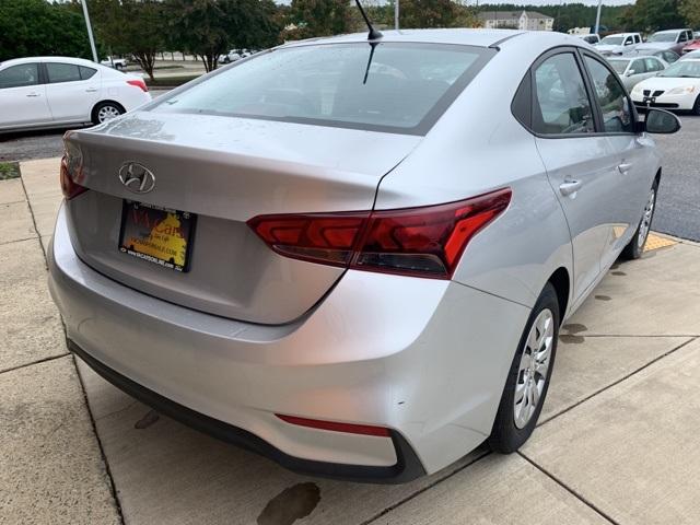 38940-hyundai-accent-2018-fwd
