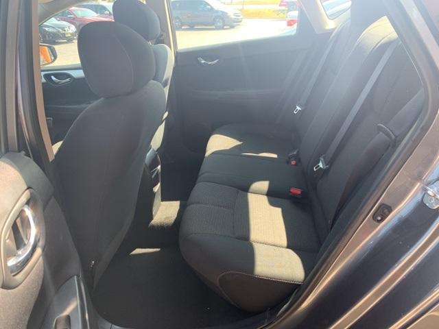 38968-nissan-sentra-2016-fwd