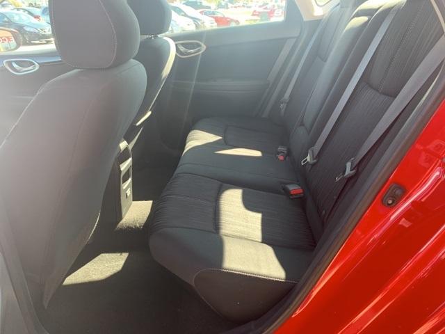 39003-nissan-sentra-2018-fwd