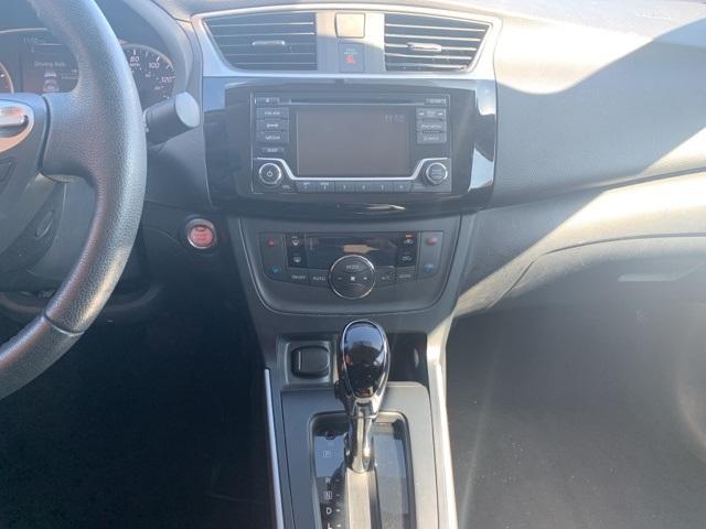 39009-nissan-sentra-2018-fwd