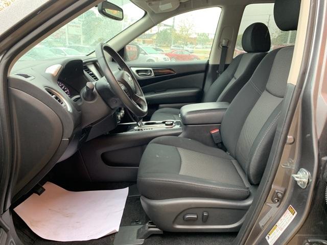39031-nissan-pathfinder-2018-4wd
