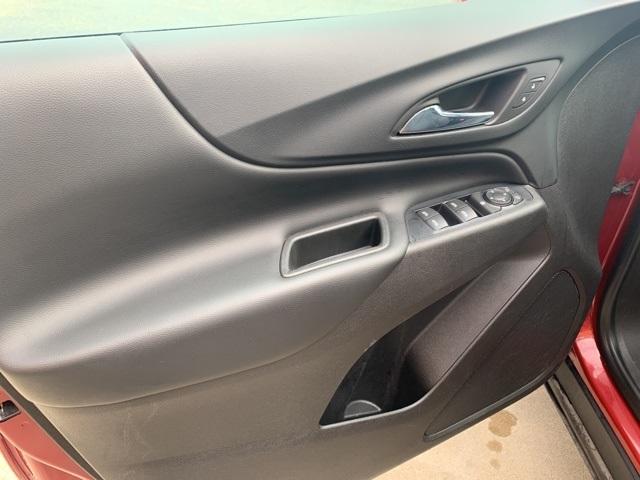 39046-chevrolet-equinox-2018-awd