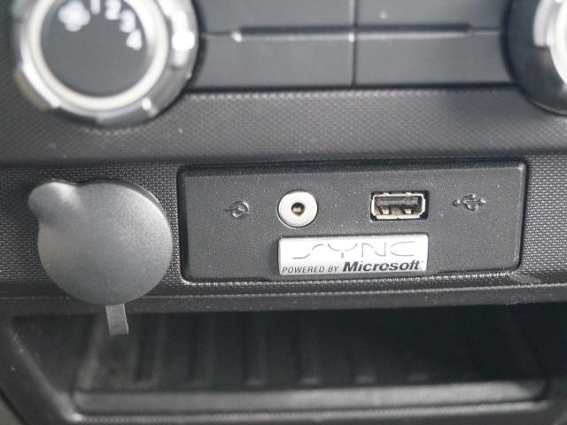 3907-ford-f-150-2014-w1e