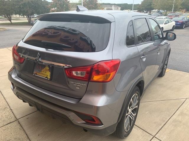 39108-mitsubishi-outlandersport-2018-fwd