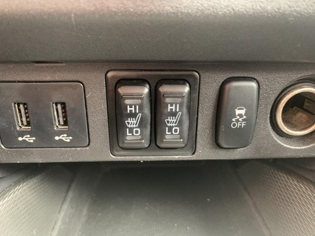 39119-mitsubishi-outlandersport-2018-fwd