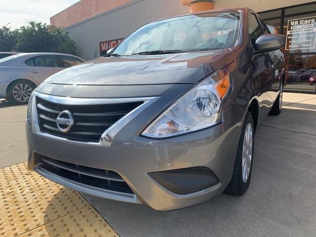 39121-nissan-versa-2018-fwd