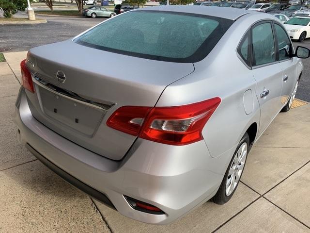 39149-nissan-sentra-2018-fwd