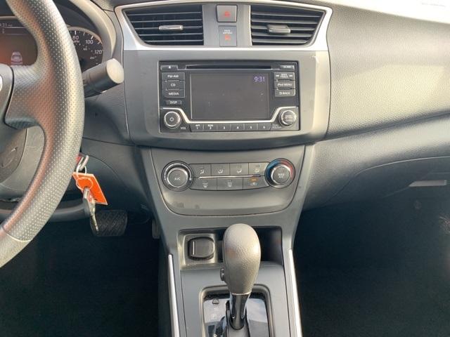 39157-nissan-sentra-2018-fwd