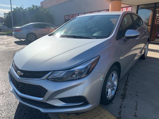 39185-chevrolet-cruze-2018-fwd
