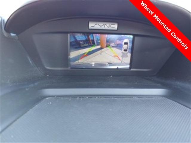 39252-ford-escape-2016-fwd