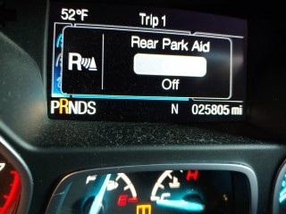 39255-ford-escape-2016-fwd