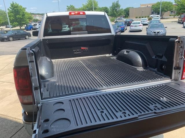 39285-ram-1500classic4wd-2019-4wd