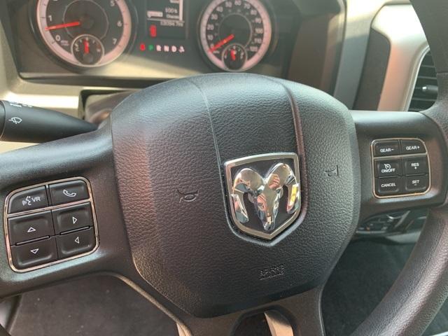 39289-ram-1500classic4wd-2019-4wd