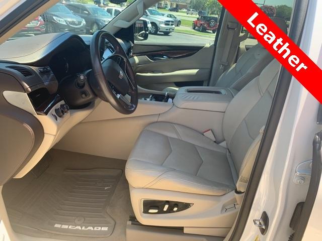 39346-cadillac-escalade-2016-4wd