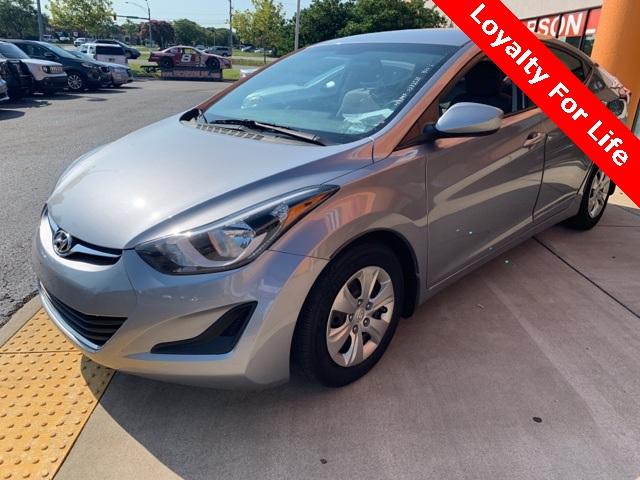 39435-hyundai-elantra-2016-fwd