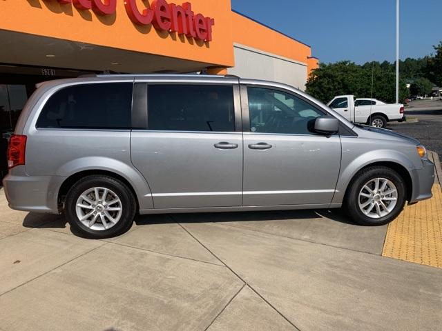 39482-dodge-grandcaravan-2018-fwd