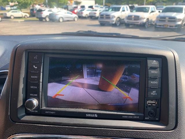 39491-dodge-grandcaravan-2018-fwd