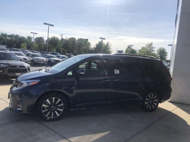 3956-toyota-sienna-2020-5357