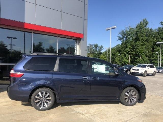 3961-toyota-sienna-2020-5357