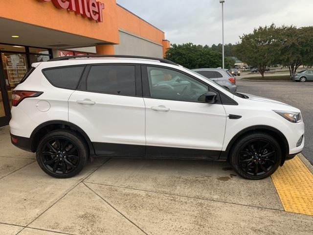 39678-ford-escape-2018-4wd
