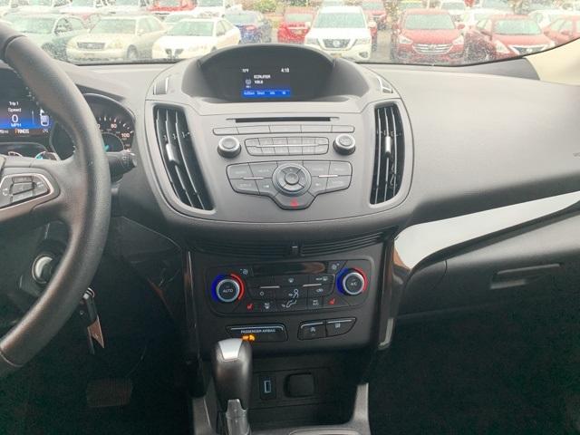 39686-ford-escape-2018-4wd