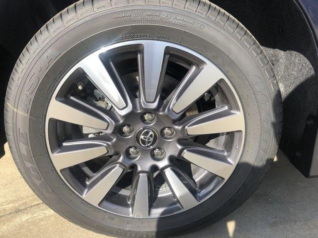 3969-toyota-sienna-2020-5357