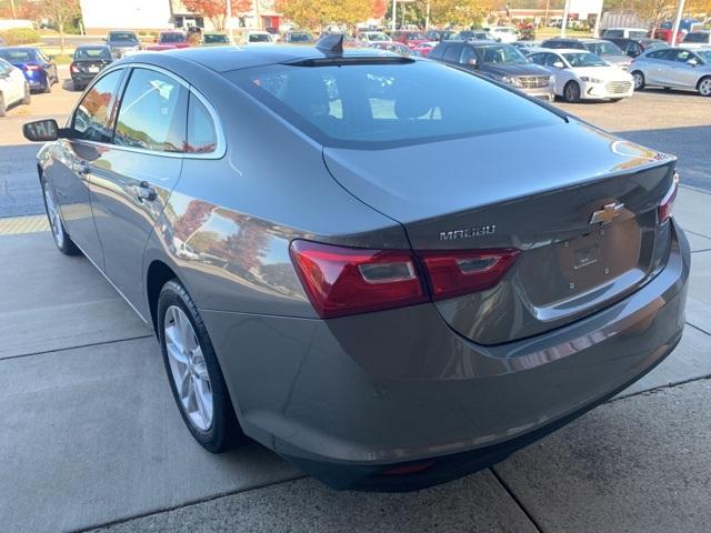 39745-chevrolet-malibu-2018-fwd