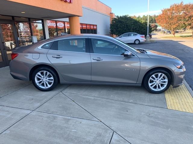 39747-chevrolet-malibu-2018-fwd
