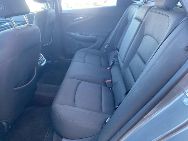 39748-chevrolet-malibu-2018-fwd
