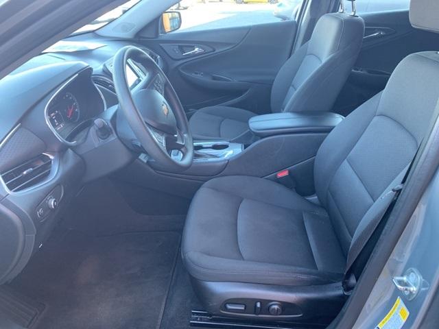 39750-chevrolet-malibu-2018-fwd