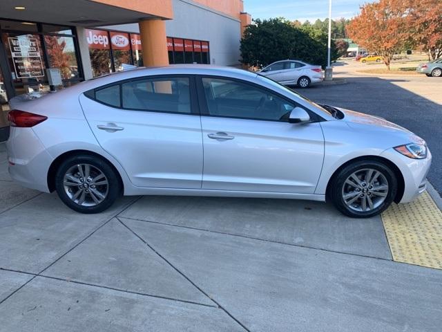39807-hyundai-elantra-2018-fwd