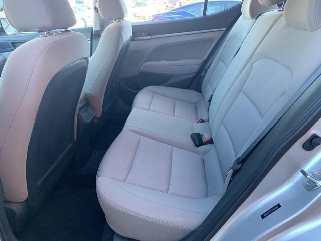 39808-hyundai-elantra-2018-fwd