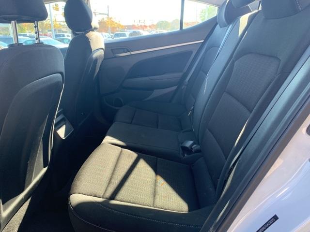 39822-hyundai-elantra-2018-fwd