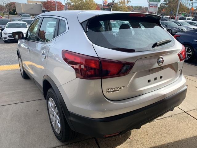 39846-nissan-roguesport-2018-awd