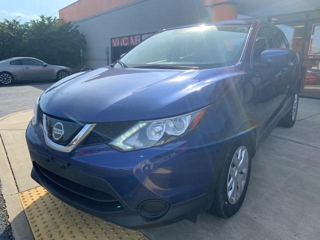 39860-nissan-roguesport-2018-awd