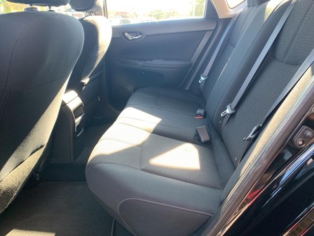 39879-nissan-sentra-2018-fwd