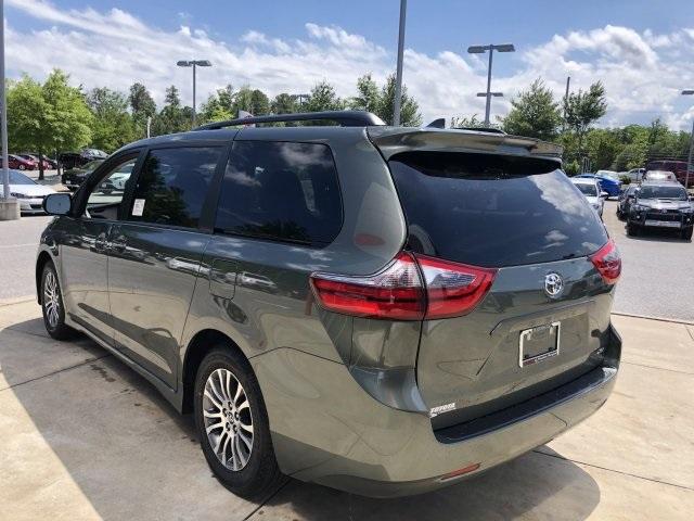 3989-toyota-sienna-2020-5348