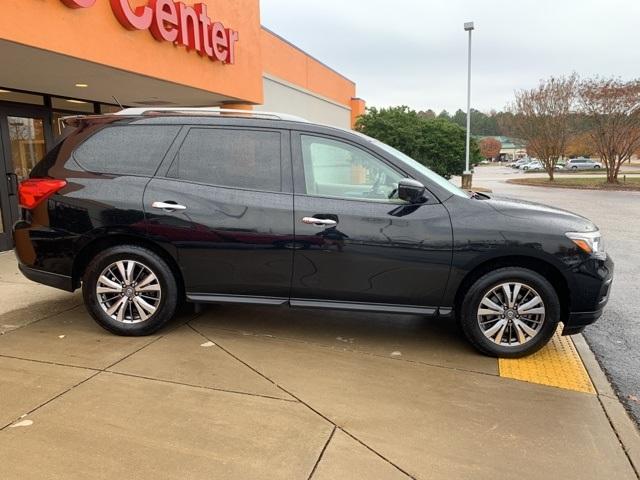 39906-nissan-pathfinder-2018-fwd