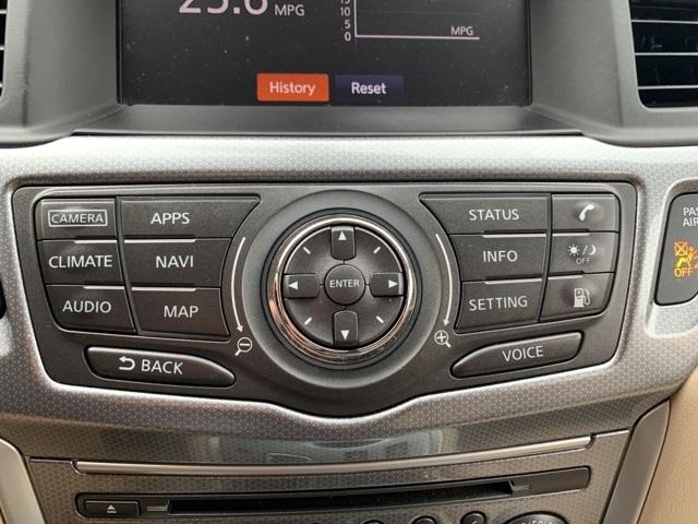 39919-nissan-pathfinder-2018-fwd