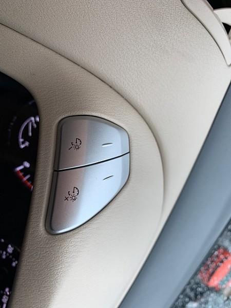 39920-nissan-pathfinder-2018-fwd