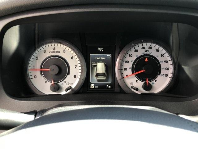 4015-toyota-sienna-2020-5342
