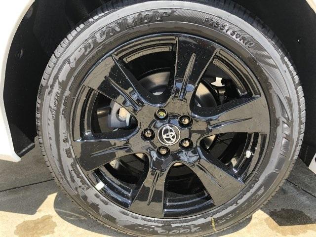 4016-toyota-sienna-2020-5342