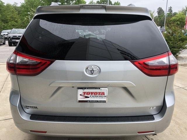 4021-toyota-sienna-2020-5338