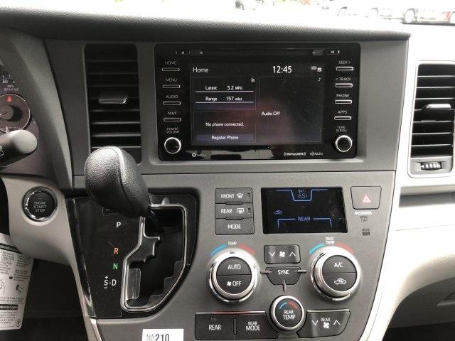 4031-toyota-sienna-2020-5338