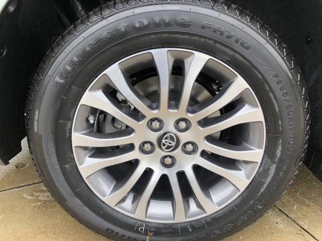 4047-toyota-sienna-2020-5348