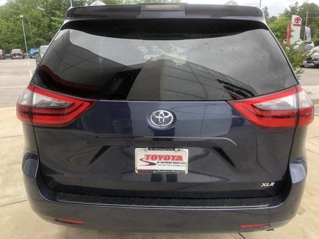 4052-toyota-sienna-2020-5349