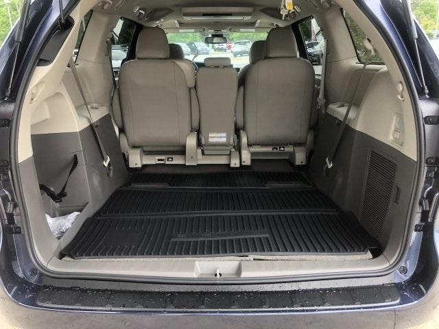 4053-toyota-sienna-2020-5349