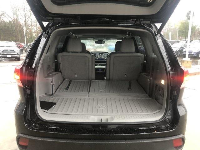 4116-toyota-highlander-2019-6953